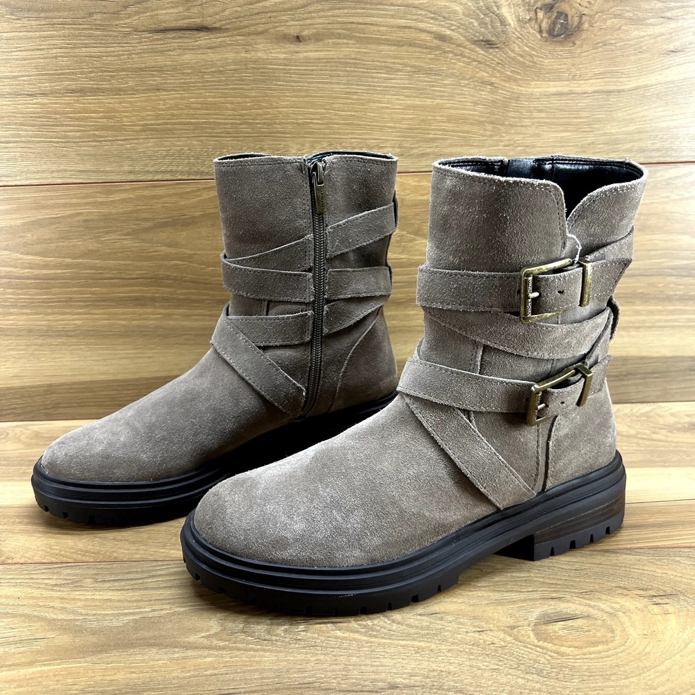 Vince Camuto Belisha Boots Womens Size 8.5 M Taupe Suede Moto Lug Sole Zip